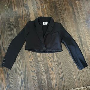 princess polly cropped black suit jacket size 4 small with shoulder pads